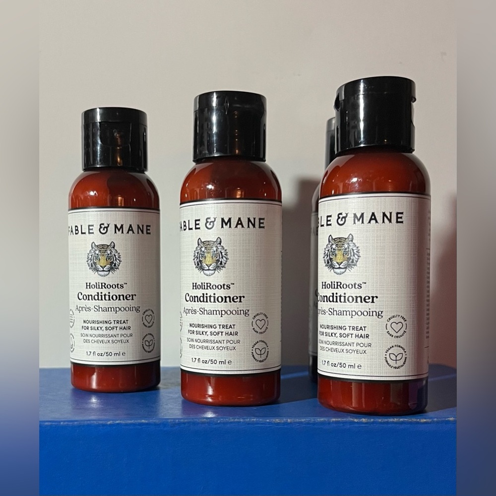 FABLE &MANE HoliRoots Nourishing Conditioner (brand new)  🍀INCLUDES 5 BOTTLES🍀